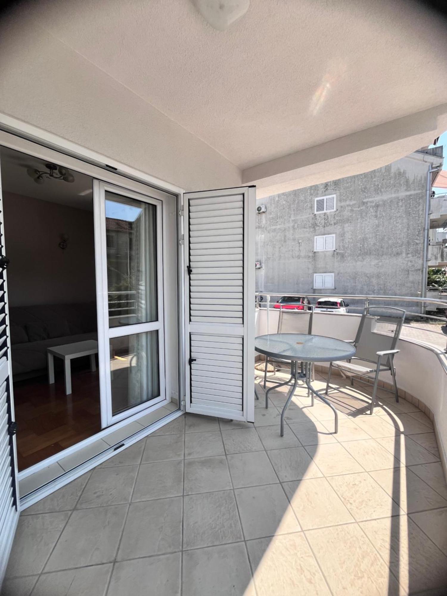 Apartment Belani, Own Parking Tivat Dış mekan fotoğraf